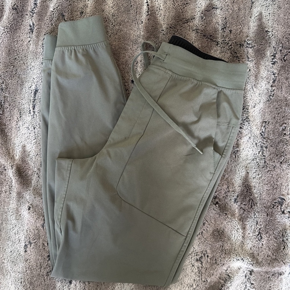 Lululemon ABC Jogger 30" Warpstreme M5A85S Green Grey Sage Mens M